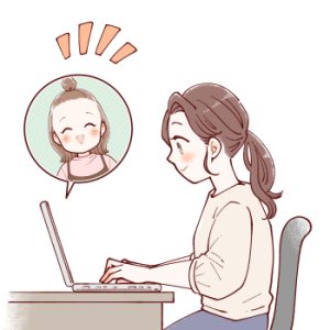 パソコンから問い合わせる女性